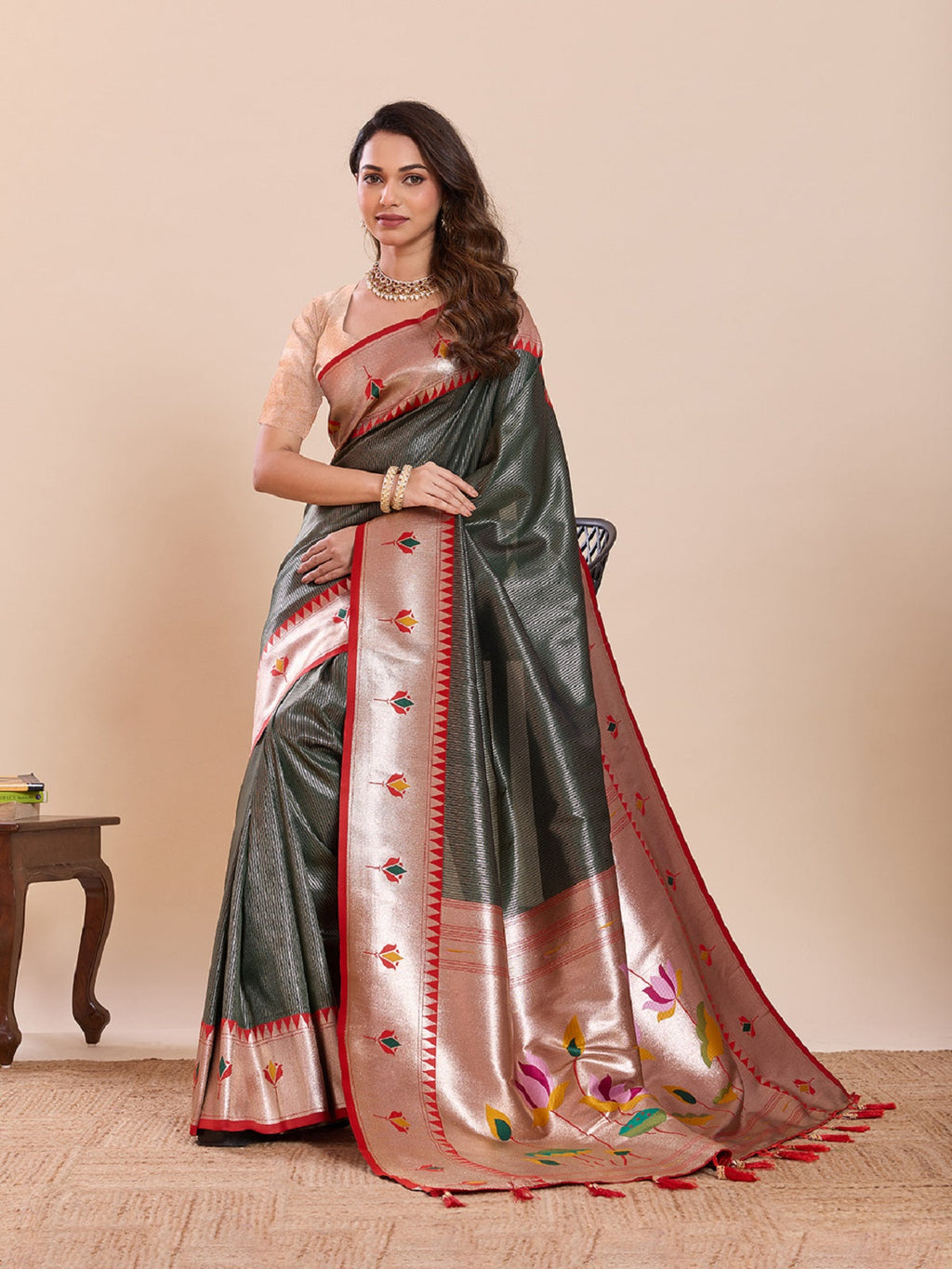 Deep Green Pure Soft Silk Saree with Woven Lotus Motifs