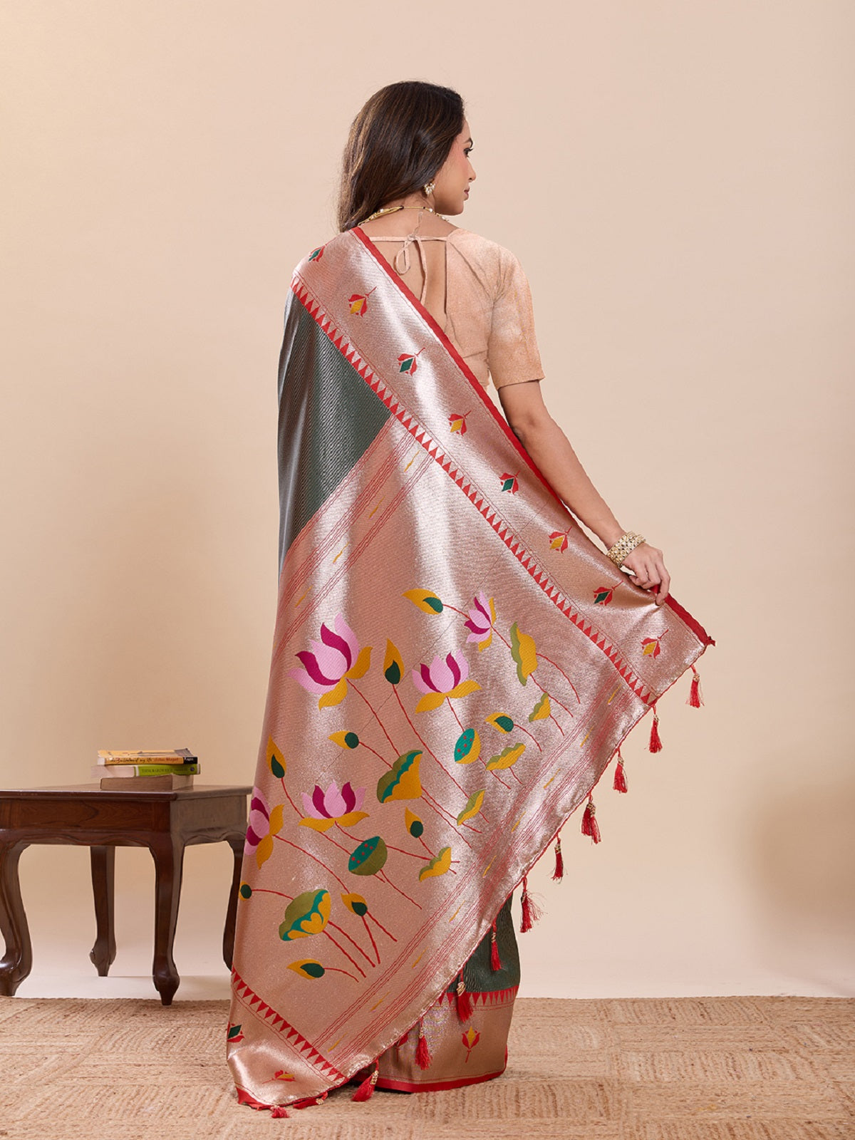Deep Green Pure Soft Silk Saree with Woven Lotus Motifs