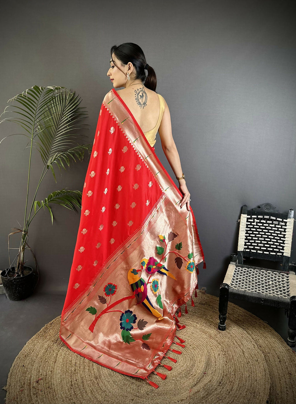 Red Peacock & Floral Motif Soft Silk Kanchipuram Saree