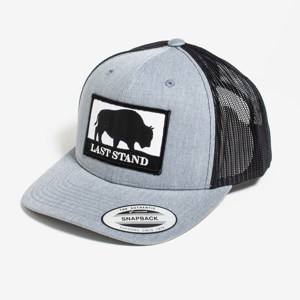 Bison Graphic Curved Bill Trucker Hat Mesh Snapback Cap
