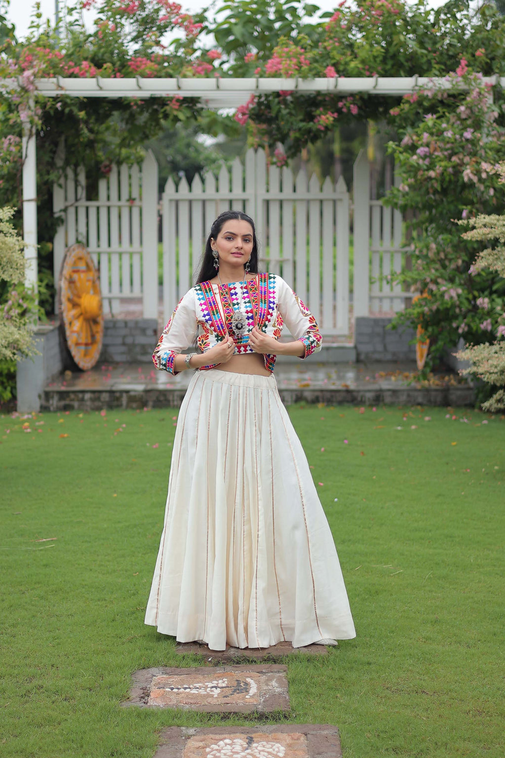 Lorenvalley Fashion White Roman Silk with Attractive Gota-Patti Lace Lehenga Choli