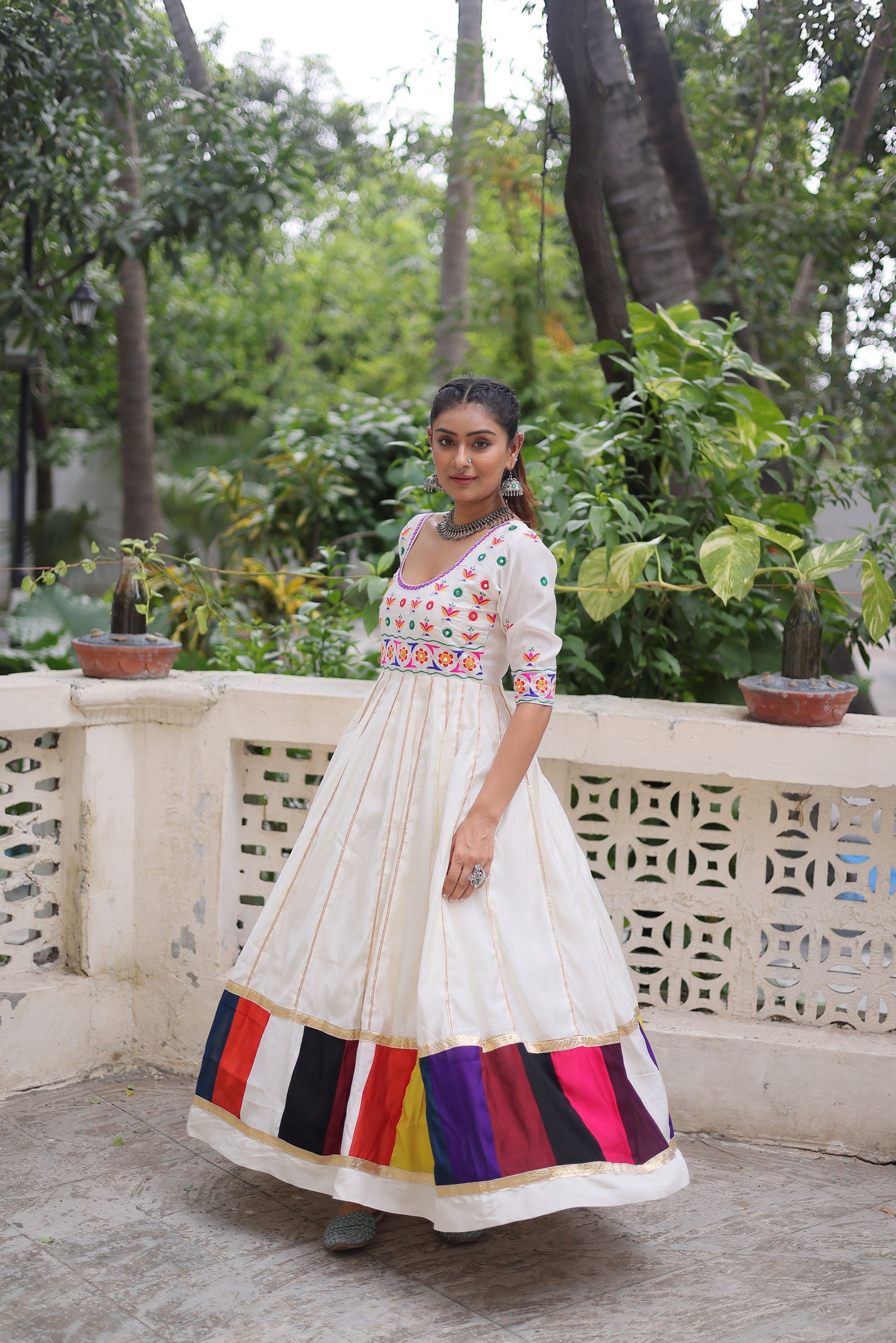 Lorenvalley Fashion White Roman Silk with Thread work & Gota Lace embellished Work Gown