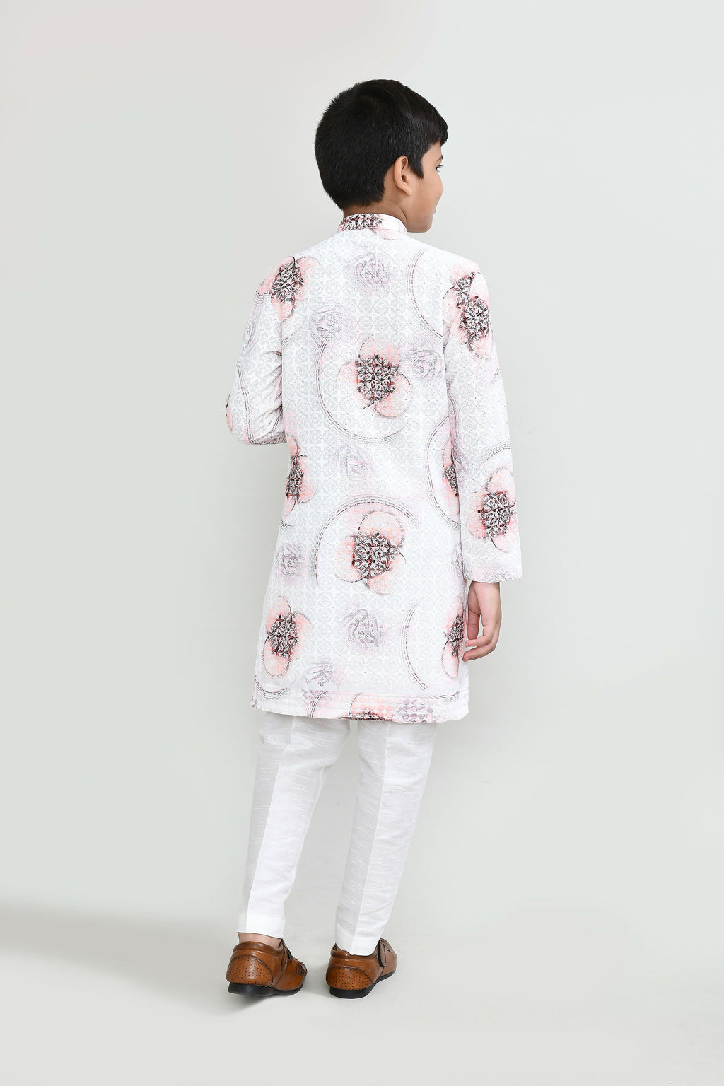 Sequinned Cotton White Kurta Set with Straight Fit Pants