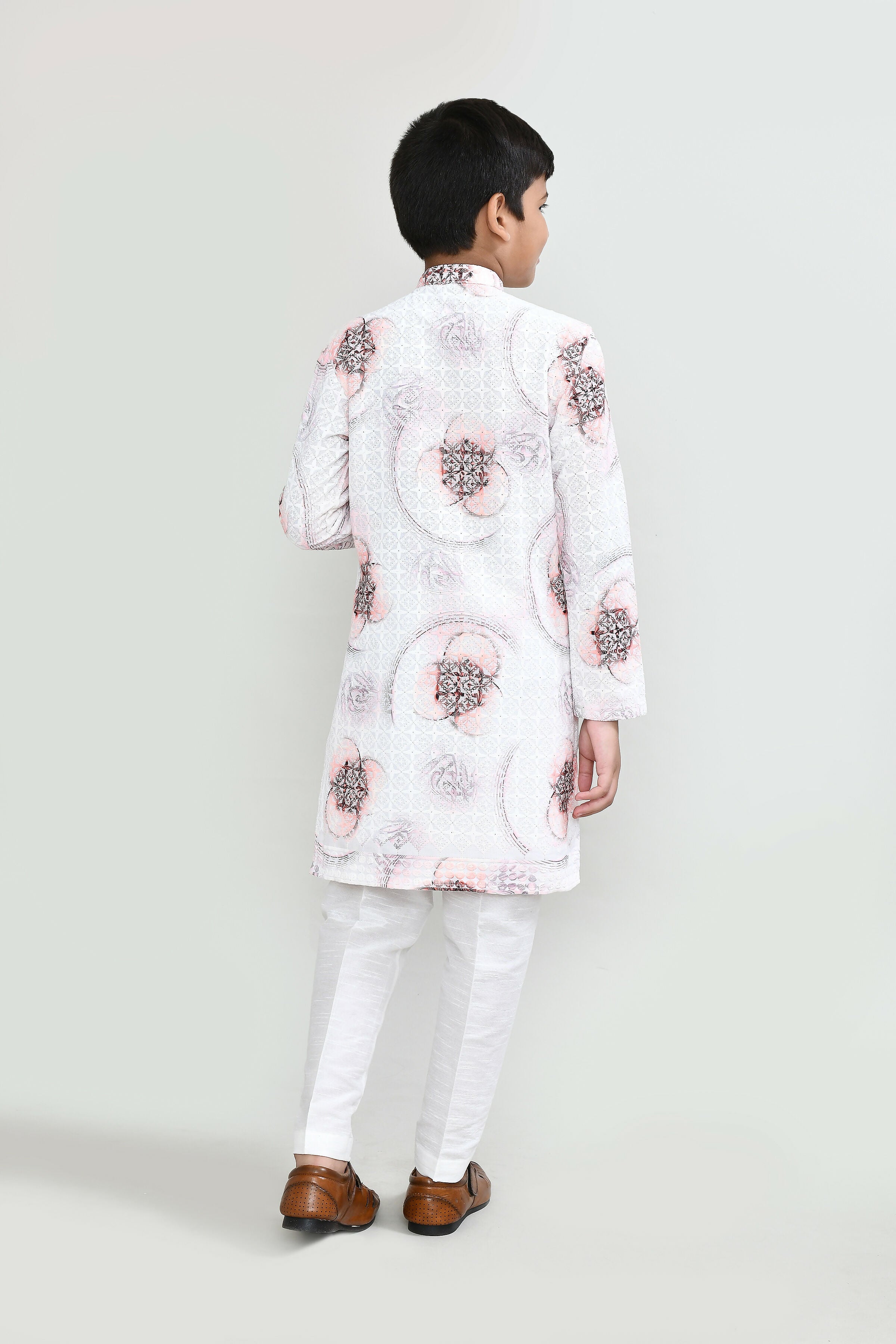 Sequinned Cotton White Kurta Set with Straight Fit Pants