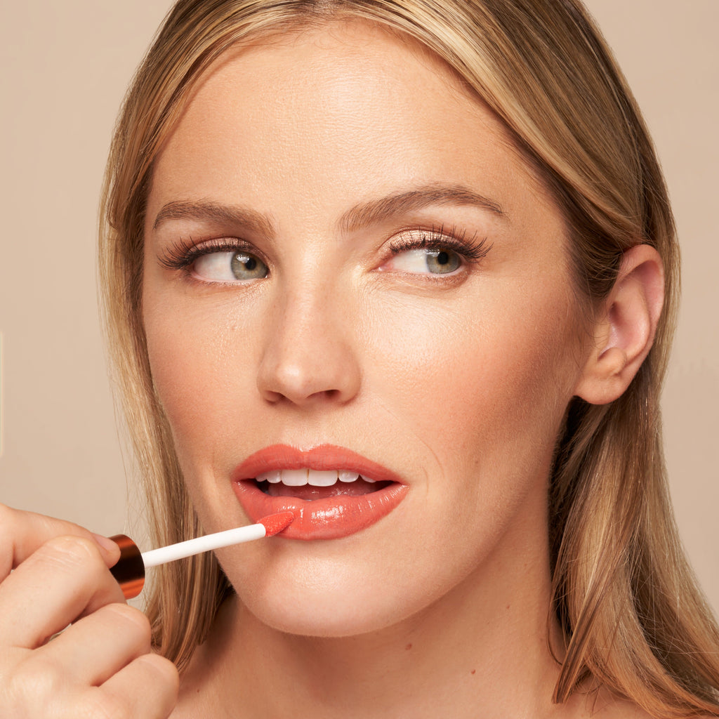 Luxe Lip Nourishing Oil with Hyaluronic Acid and Vitamin E - Image 12
