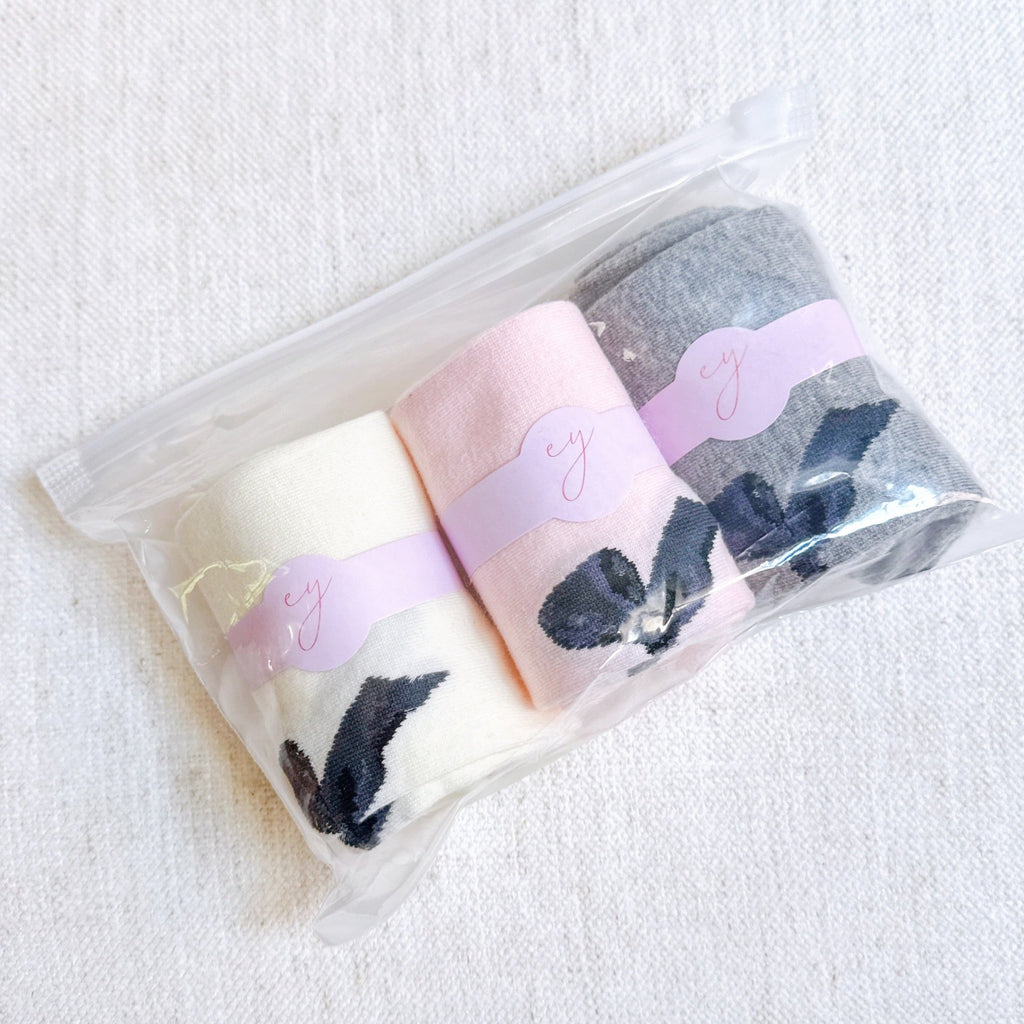 Lovely Bow On The Back Socks Set Of 3