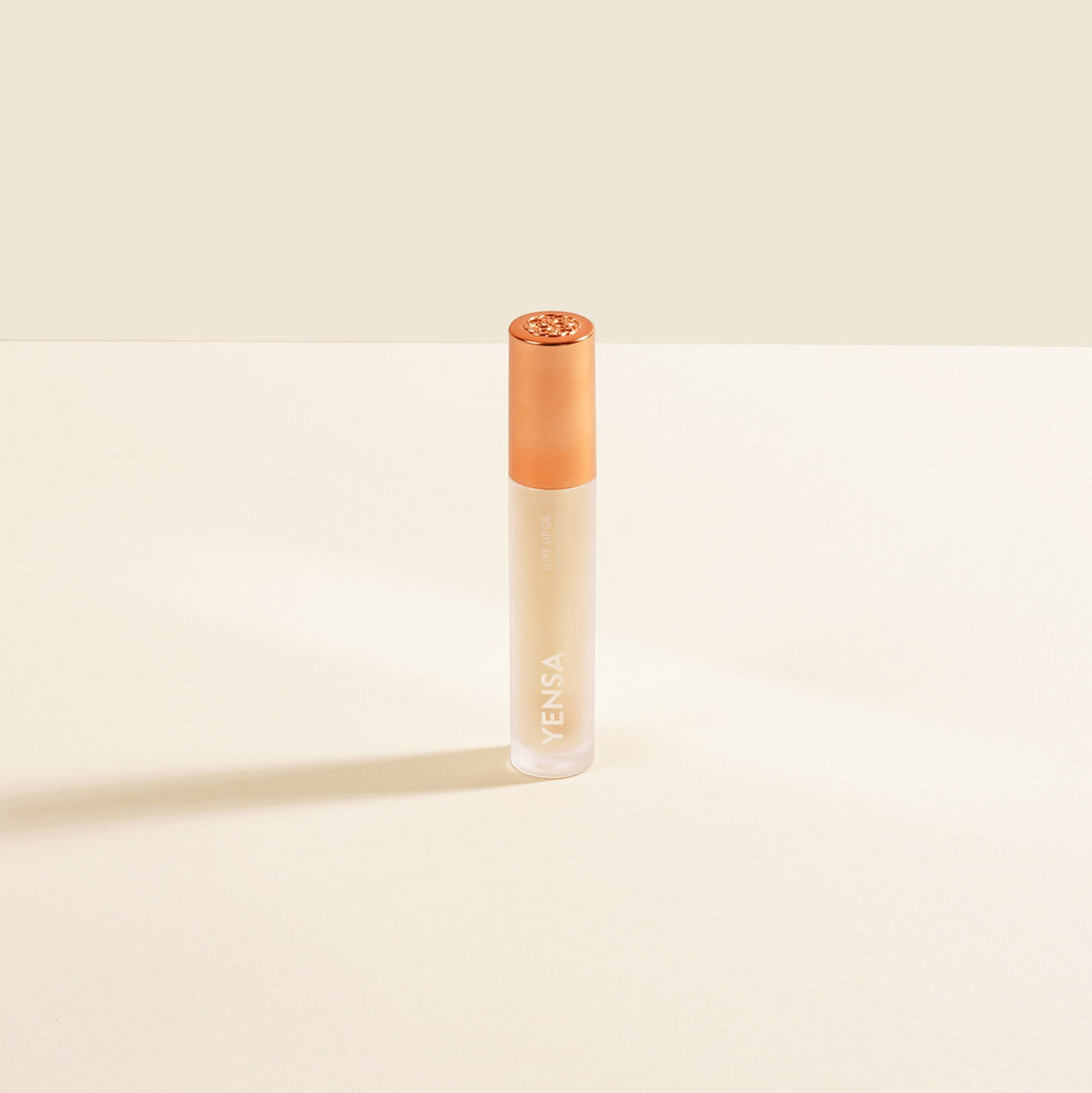 Luxe Lip Nourishing Oil with Hyaluronic Acid and Vitamin E - Image 22