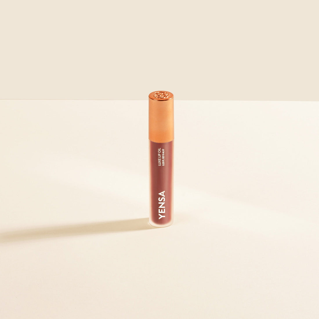 Luxe Lip Nourishing Oil with Hyaluronic Acid and Vitamin E - Image 13
