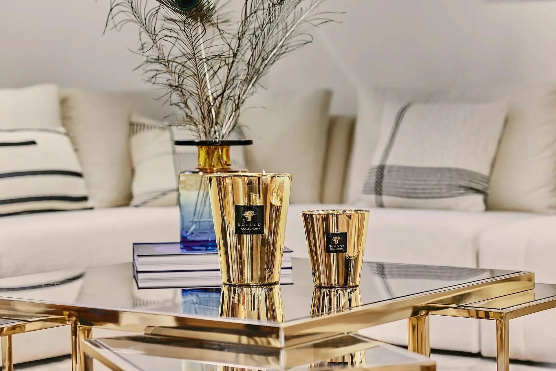 Aurum Max 16 Scented Candle in Gold and Rose Gold Glass