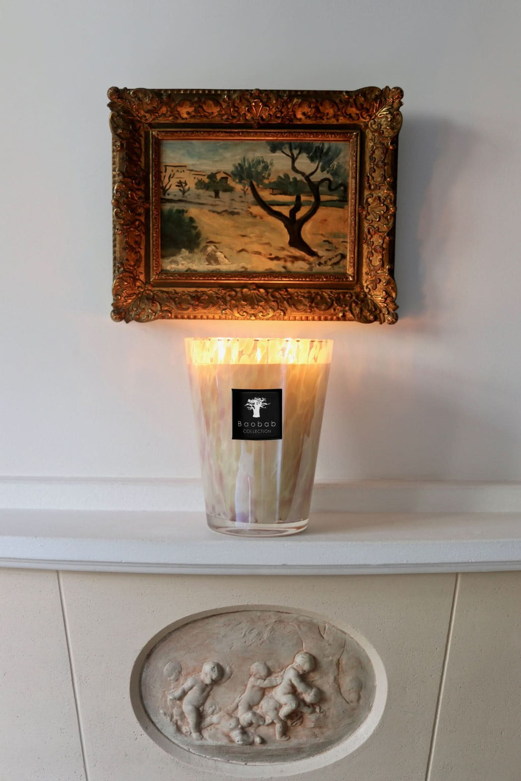 White Pearls Max 16 Scented Candle