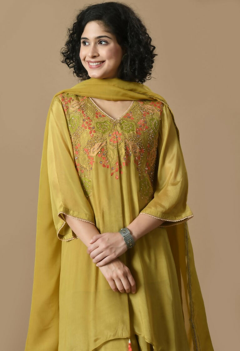 Mehendi Chinnon Kurta Set with Organza Dupatta