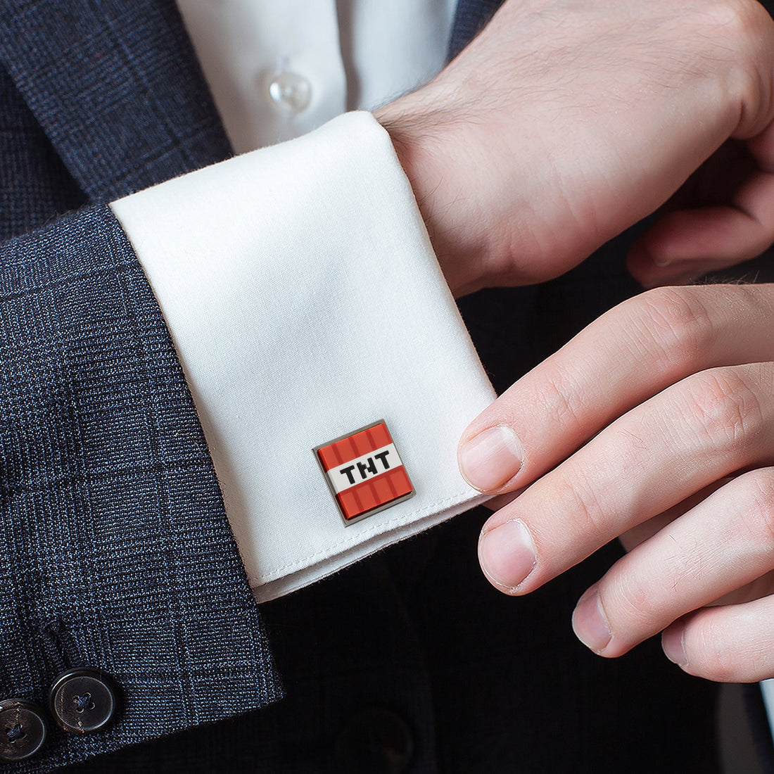 Minecraft Creeper and TNT Gunmetal Cufflinks for Gamers - Image 3