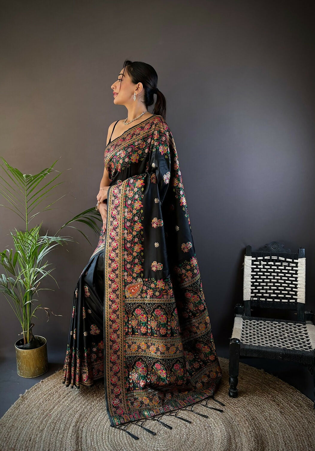 Black Meena Weaves Soft Silk Saree with Unstitched Blouse Piece