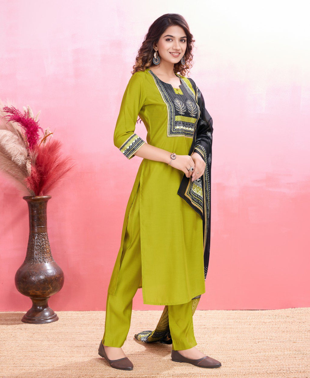 Prazu Fashion Parrot Green Viscose Silk Printed Kurta Set