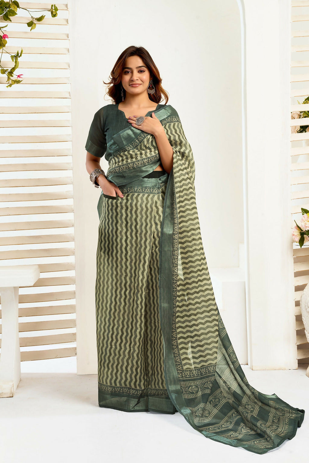 Cream Zig Zag Chevron Linen Ready To Wear Saree with Blouse