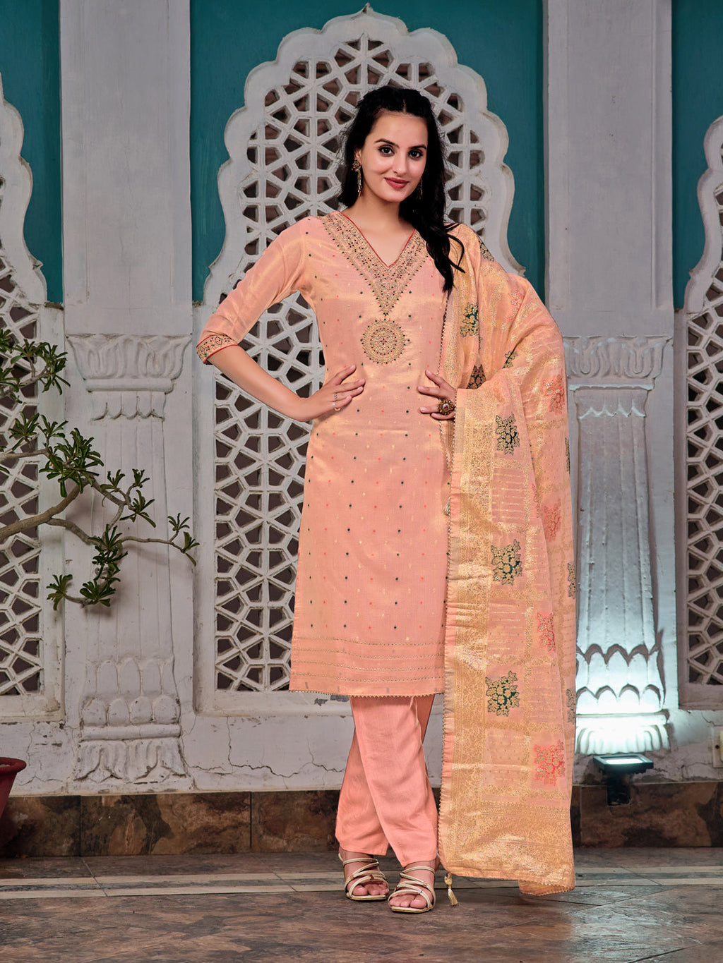 Peach jacquard silk kurta with matching pants and Banarasi dupatta