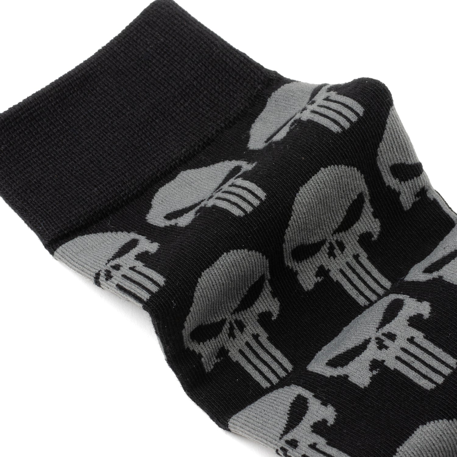 Marvel Punisher Black Crew Socks and Silver Lapel Pin Gift Set - Image 2