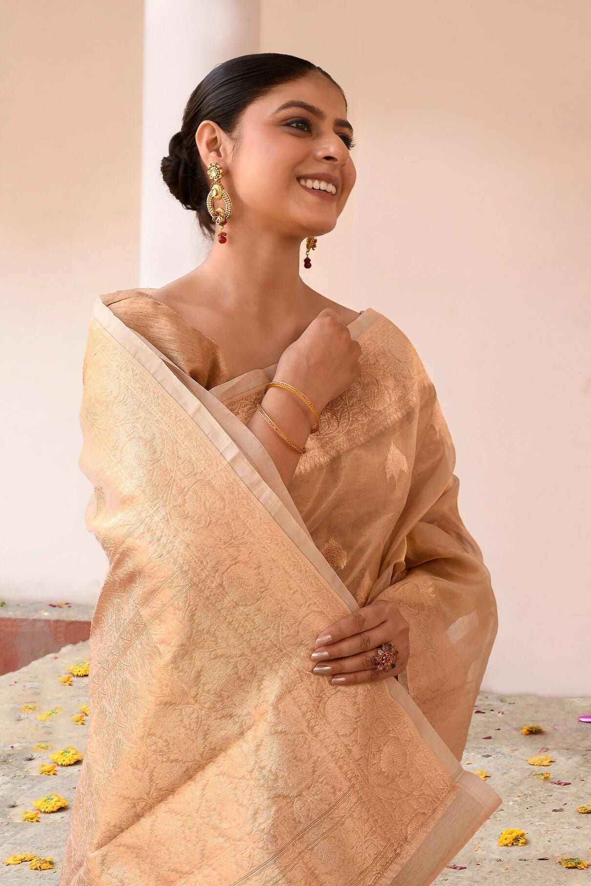 Gold Banarasi Kora Tissue Pure Handloom Silk Saree