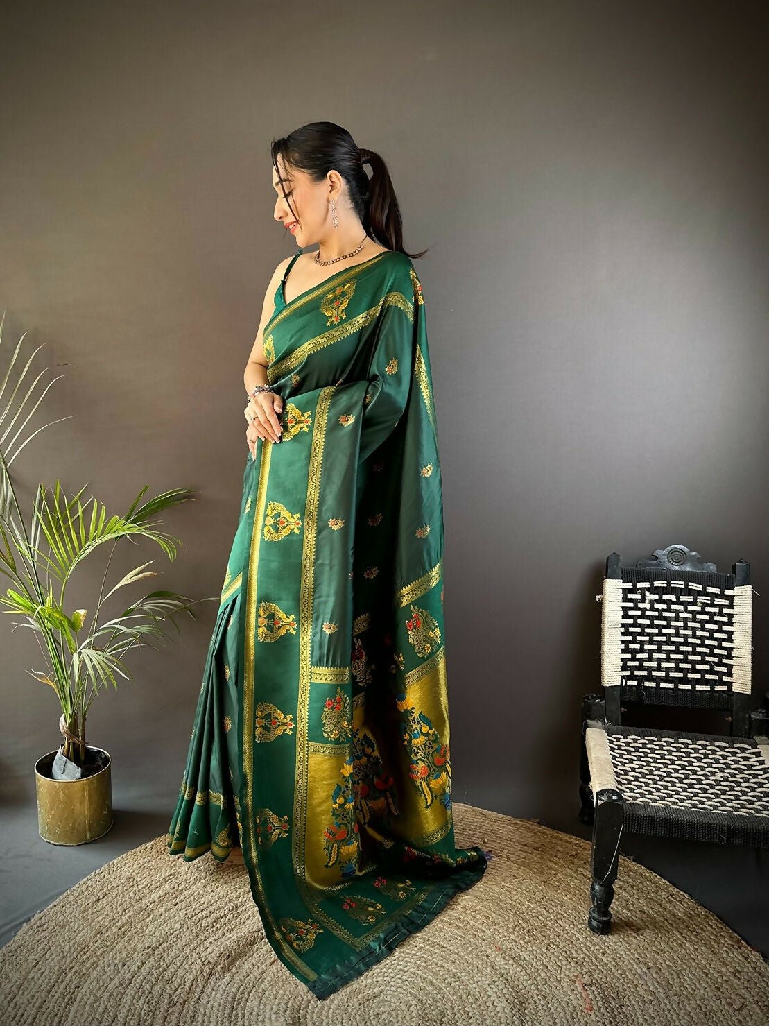 Joban Fashion Dark Green Meenakari Weaving Paithani Sarees