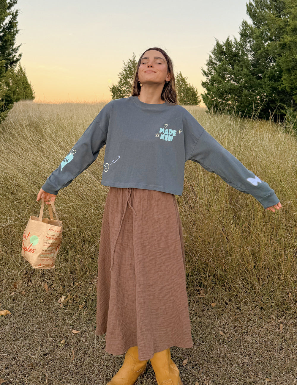 Women's Cropped Long Sleeve Tee