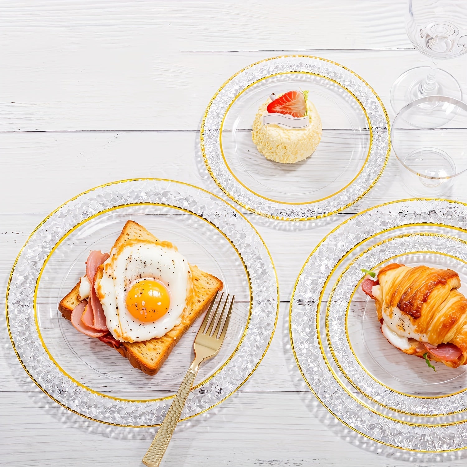 50PCS Clear Plastic Dinnerware Set with Gold Accents for Parties