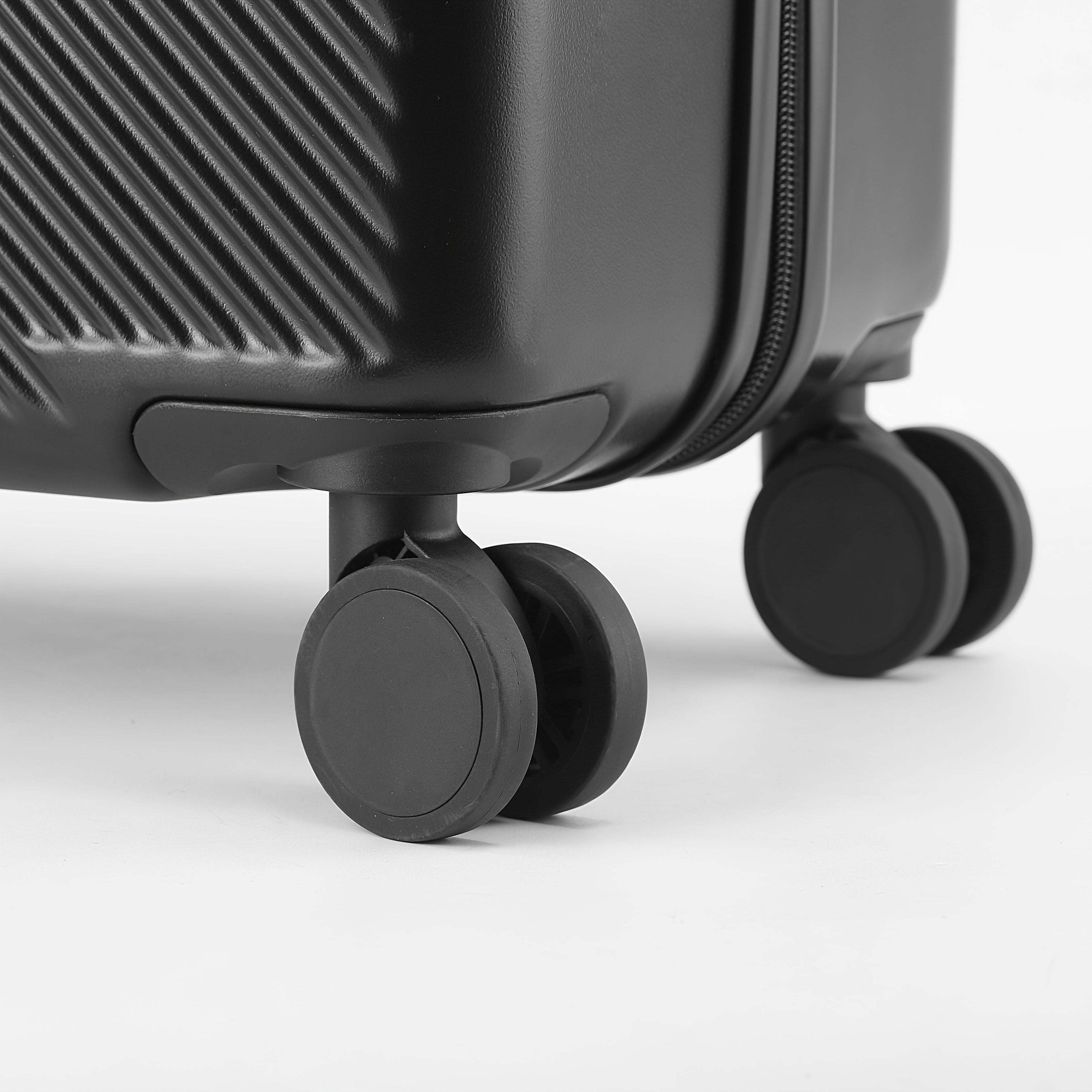 Modern Hard Shell Carry-On Suitcase with Laptop Pocket & TSA Lock