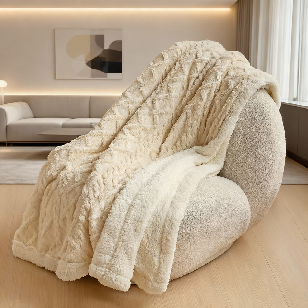 3D Waffle Texture Flannel Throw Blanket – Soft Cozy Bedding 50x60