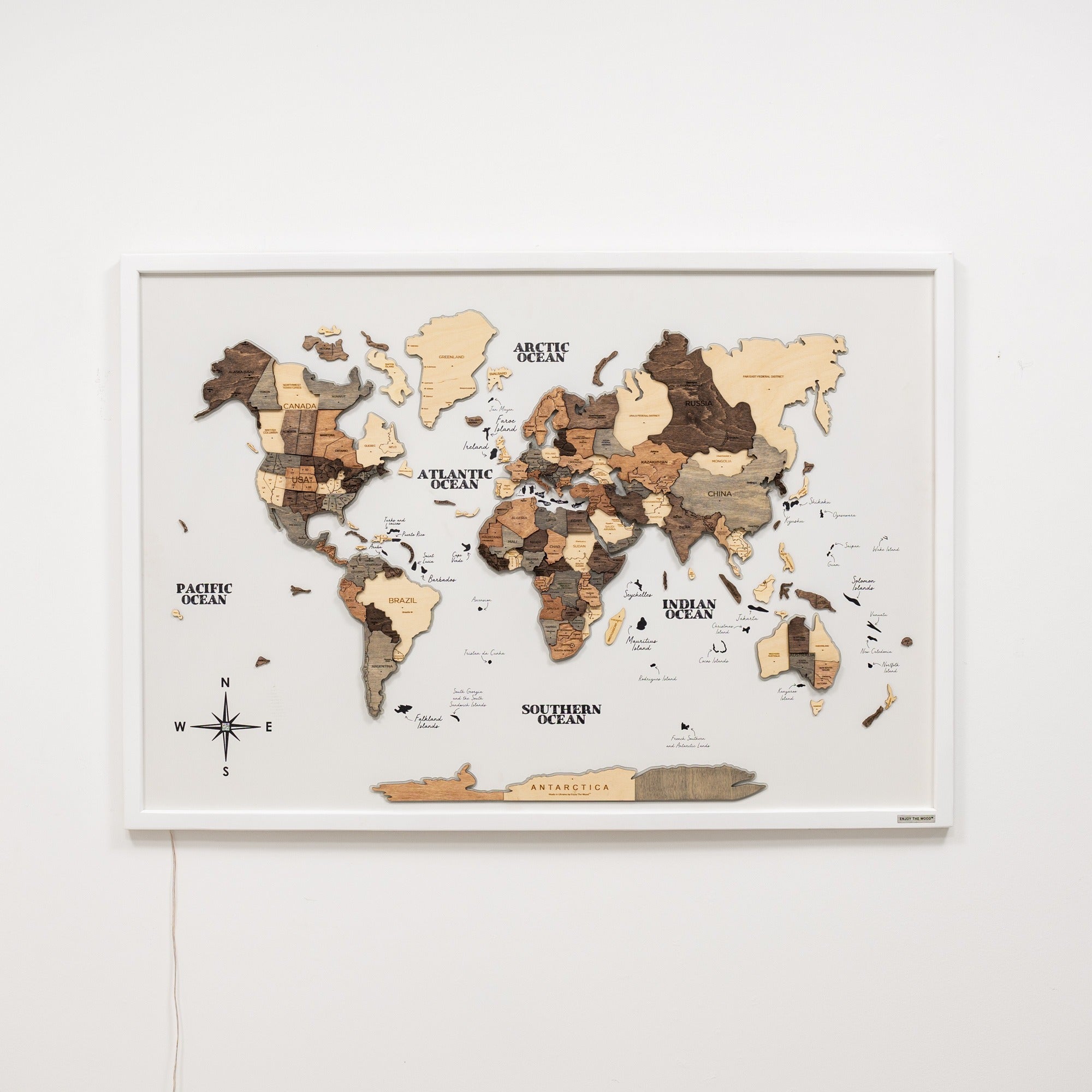 Map on Board LED 2.0 Smokey Wall Decor with Integrated Lighting