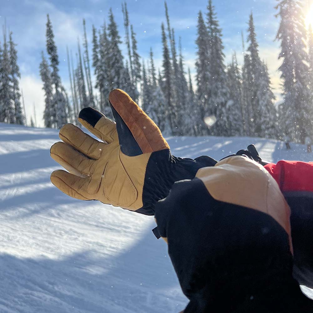 Waterproof WoolTek Ski Gloves with Insulation