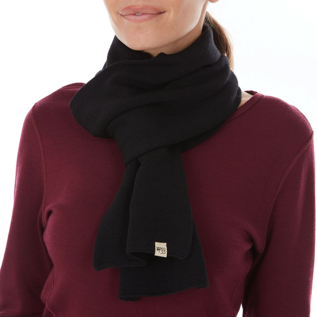 Classic 100% Merino Wool Knit Scarf for Everyday Wear