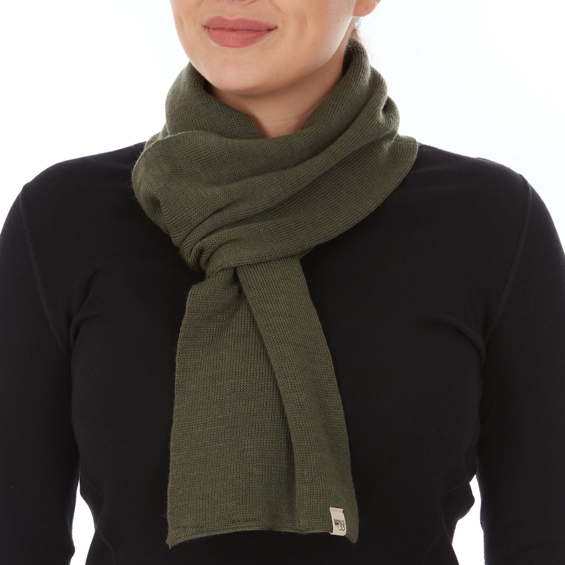 Classic 100% Merino Wool Knit Scarf for Everyday Wear