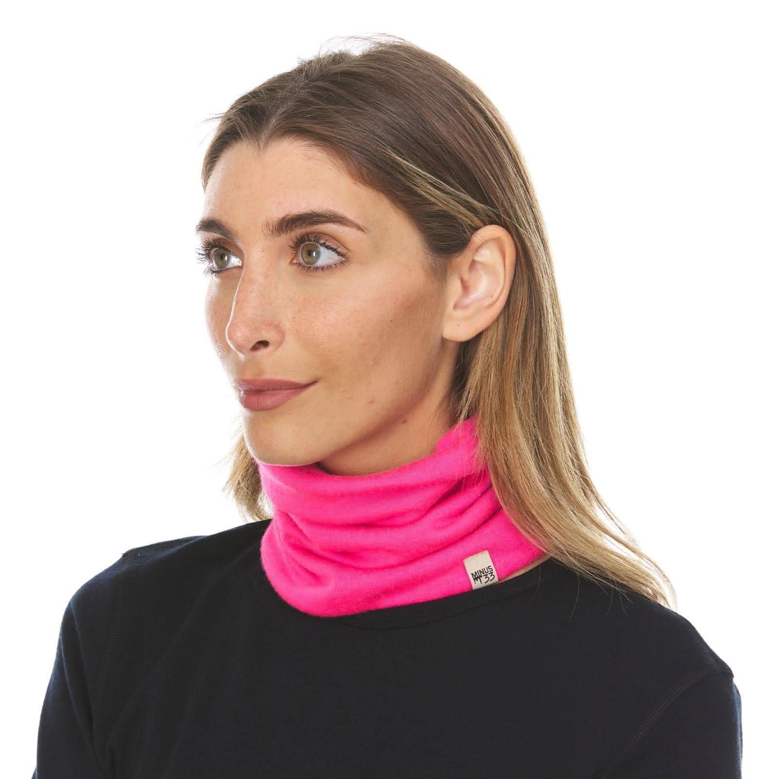 Midweight Merino Wool Neck Gaiter for Hiking and Winter Sports