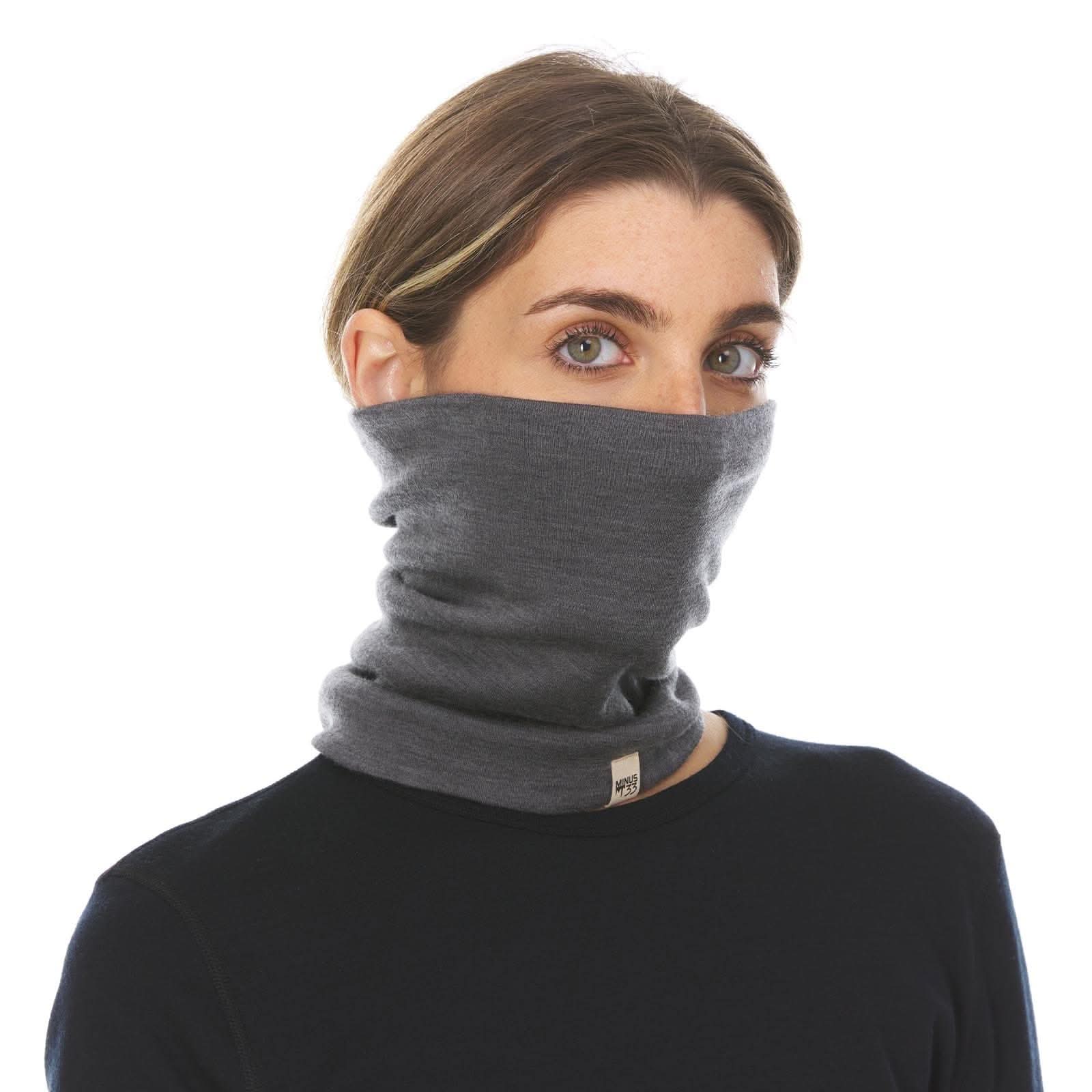 Midweight Merino Wool Neck Gaiter for Hiking and Winter Sports