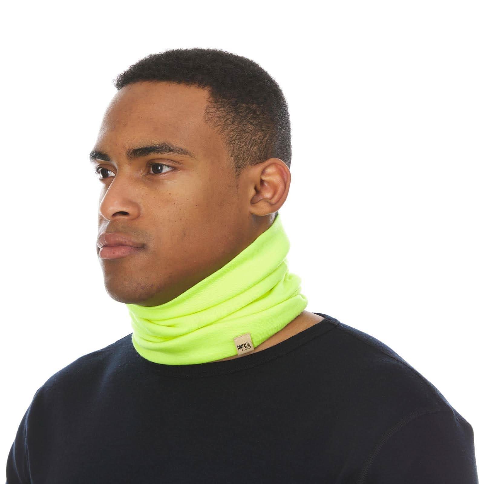 Midweight Merino Wool Neck Gaiter for Hiking and Winter Sports
