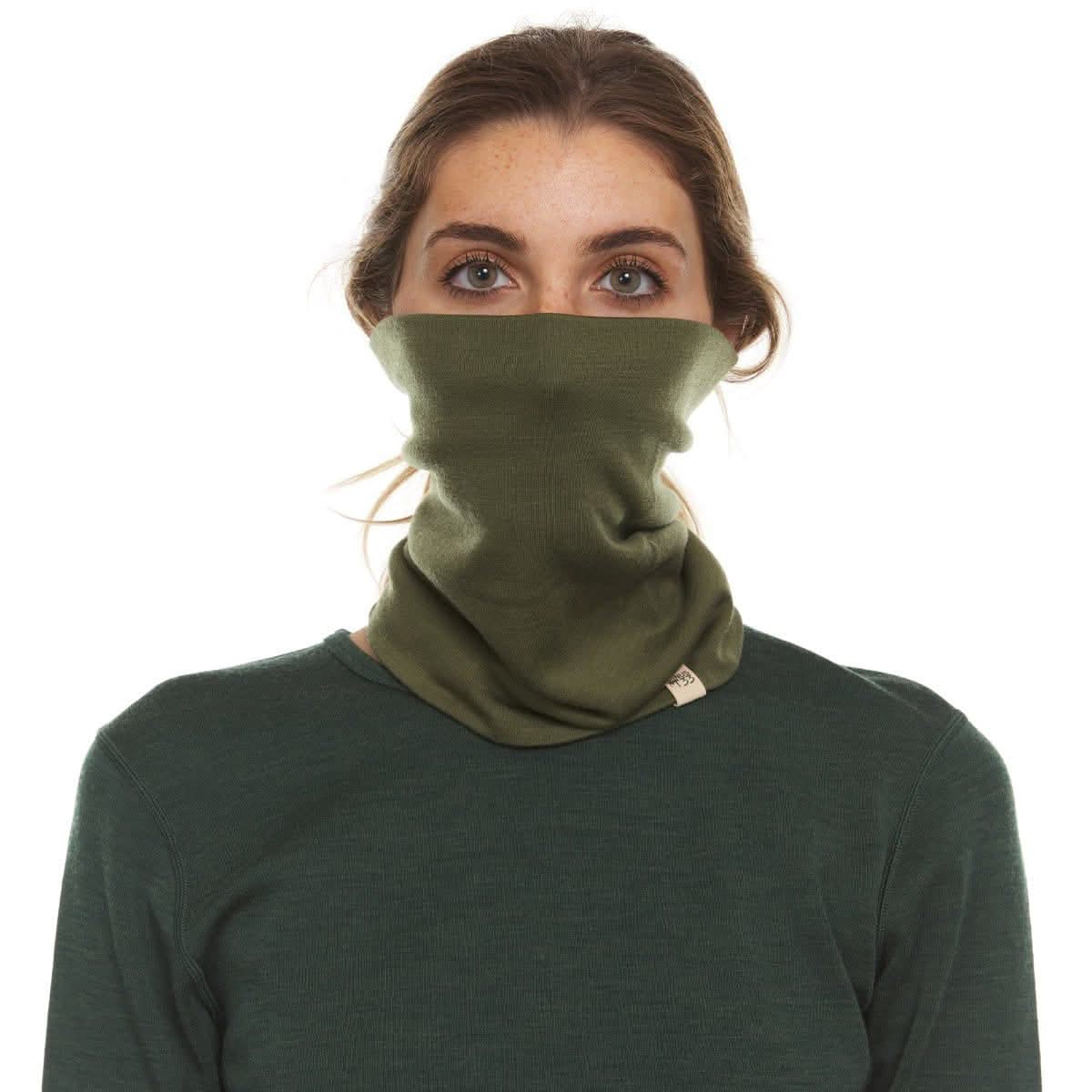 Midweight Merino Wool Neck Gaiter for Hiking and Winter Sports