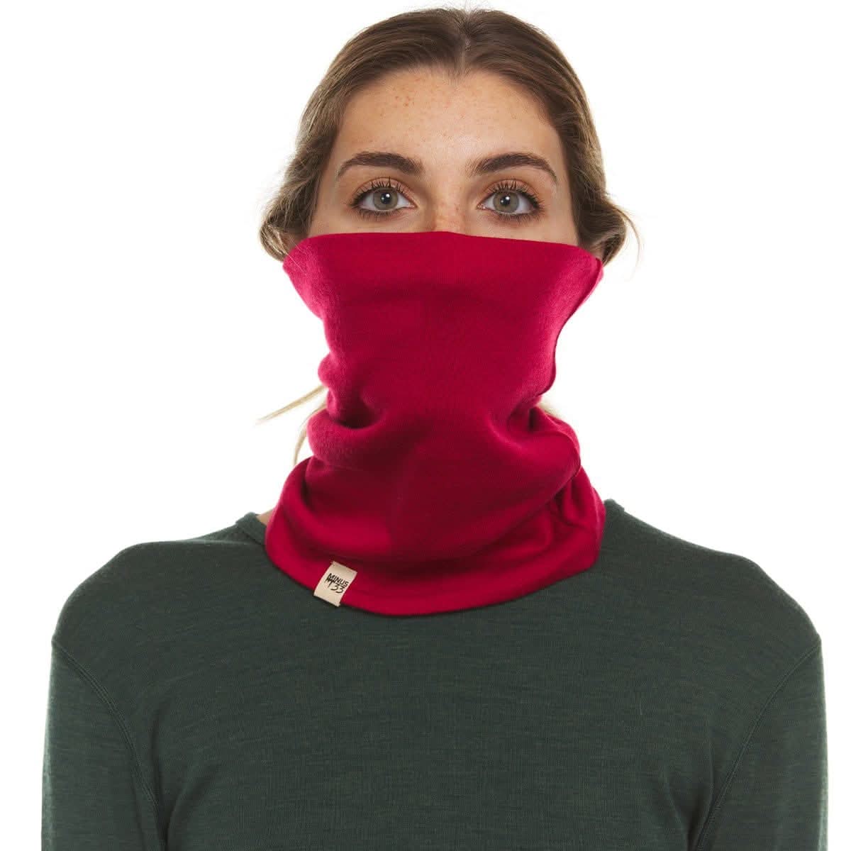 Midweight Merino Wool Neck Gaiter for Hiking and Winter Sports