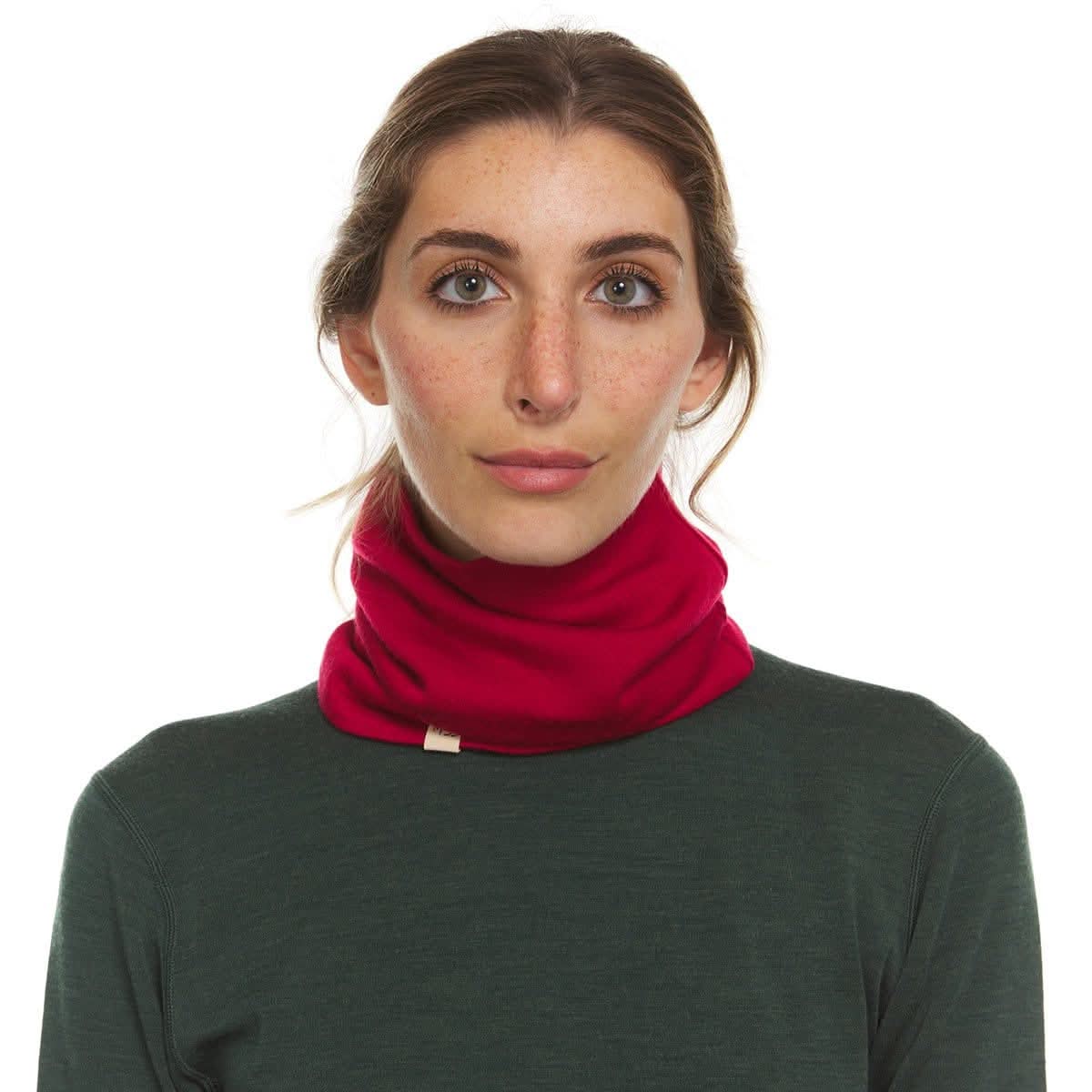 Midweight Merino Wool Neck Gaiter for Hiking and Winter Sports