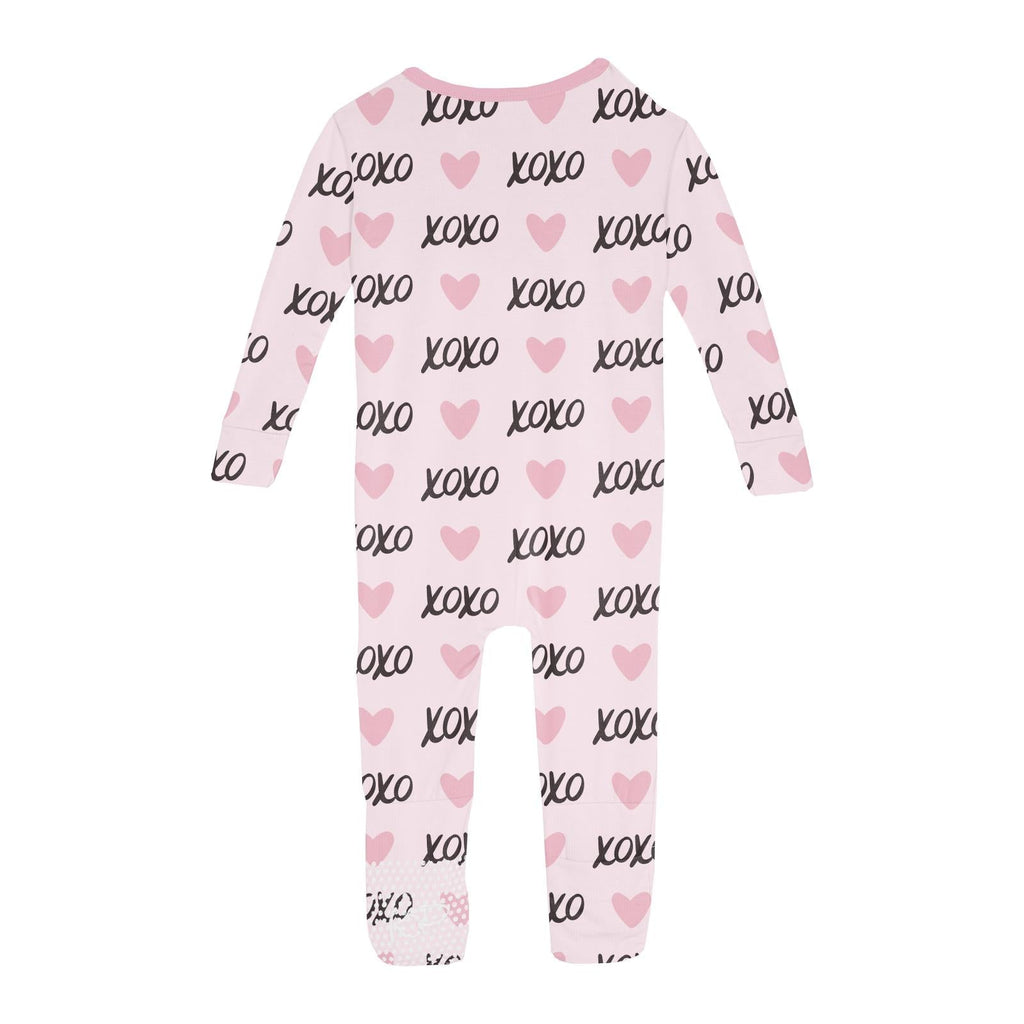 Print Convertible Sleeper with Zipper in Shrinking Violet XOXO