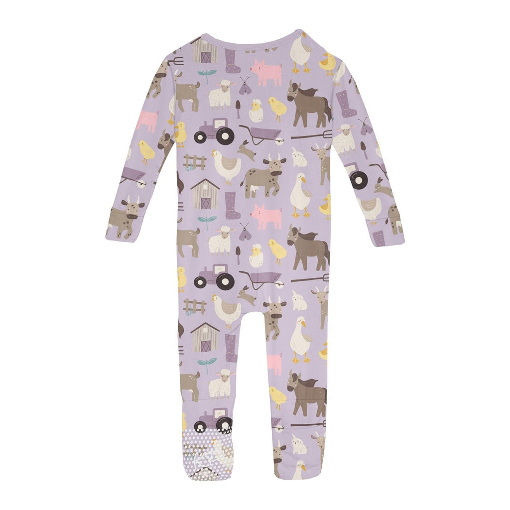 Print Convertible Sleeper with Zipper in Thistle Morning on the Farm