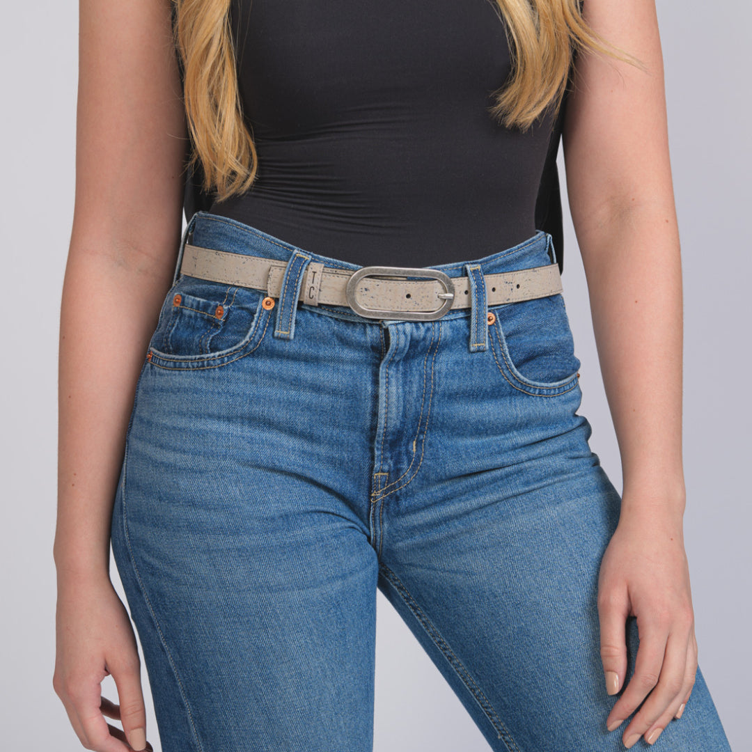 Women's Vegan Cork Leather Belt in Gray Sustainable Accessory - Image 2