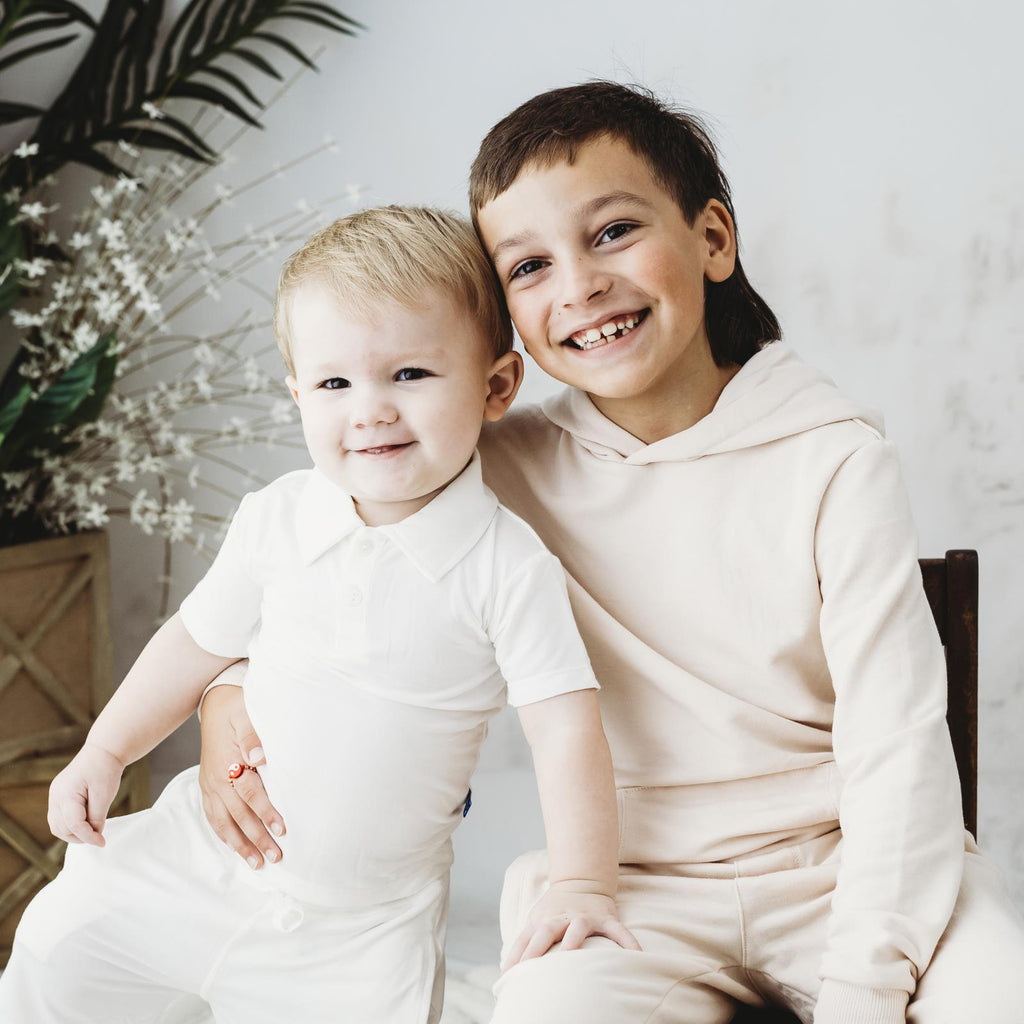 Short Sleeve Polo in Natural
