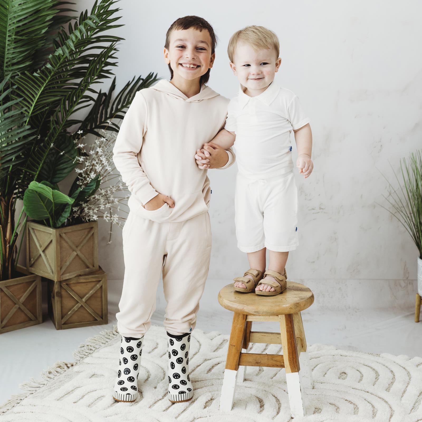 Short Sleeve Polo in Natural