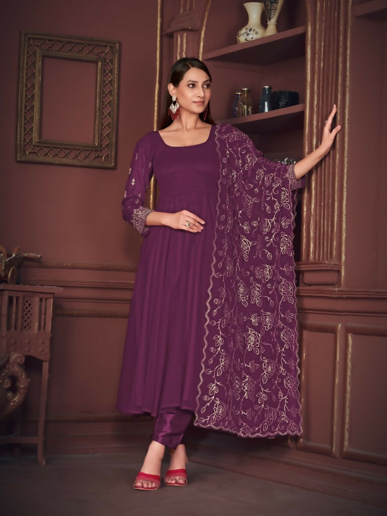 Women's Purple Georgette Embroidered Anarkali Kurta Pant Set