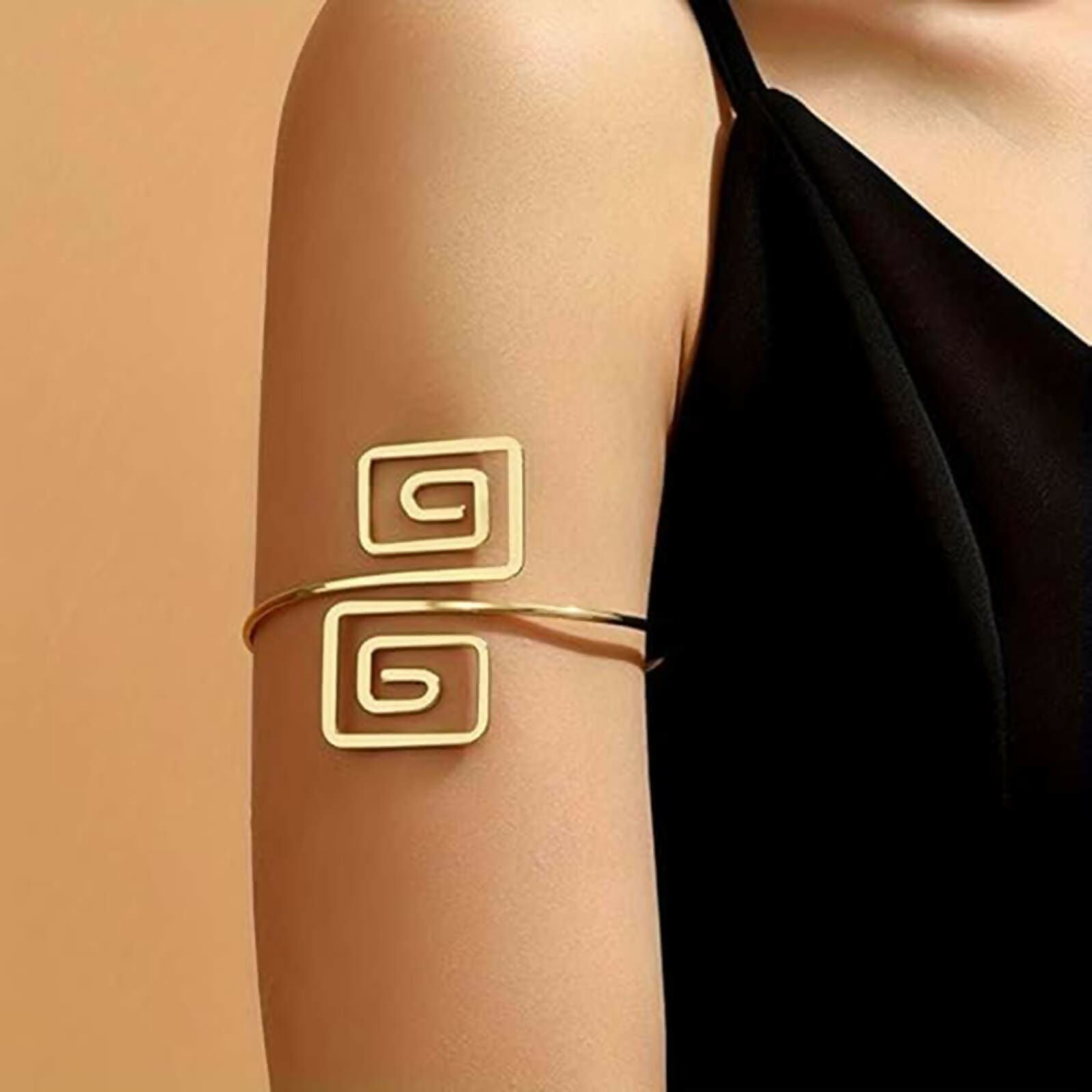 Modern minimalist golden alloy spiral cuff armlet