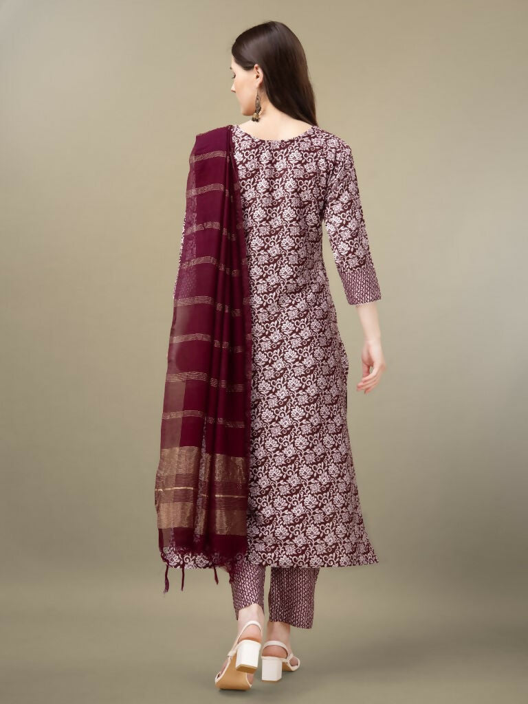 Women's Maroon Rayon Straight Kurta Set with Sequence Embroidery