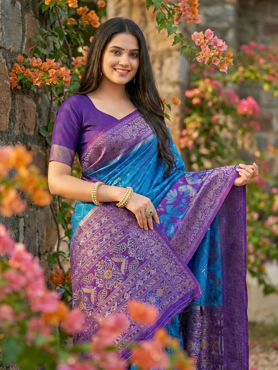 Blue Pochampally Silk Saree with Matching Blouse Piece