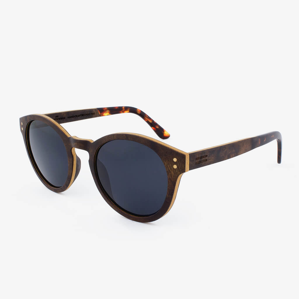 Nassau Wood Sunglasses - Unisex Minimalist Natural Grain Frames