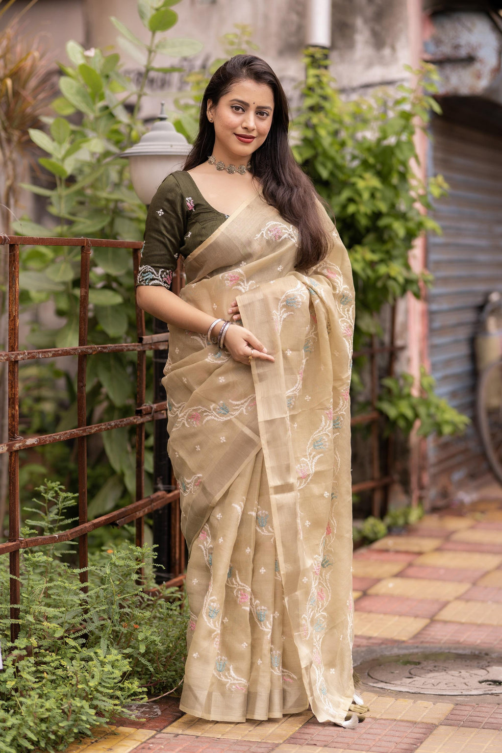 Olive Pure Linen Ethnic Motifs Saree with Unstitched Blouse - Hiral Fashion