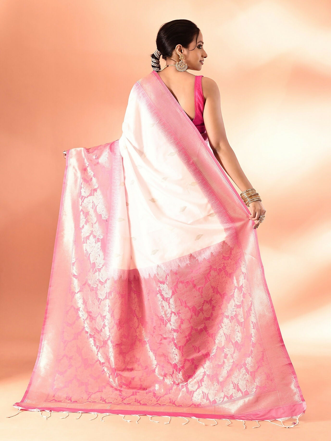 White & Rani Pink Plain Banarasi Silk Saree with Weaving Border