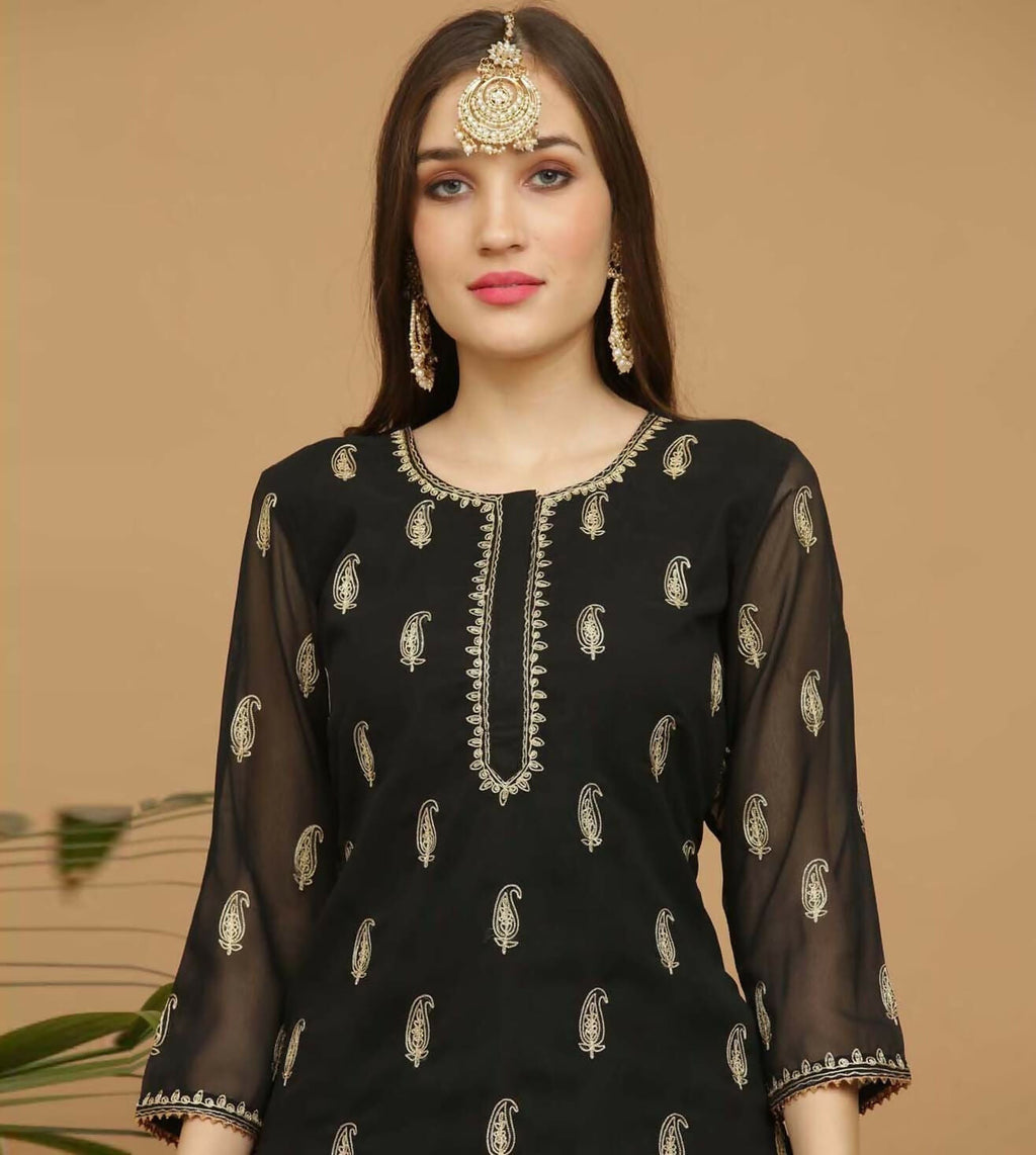Black Georgette Lehenga Set with Traditional Flair